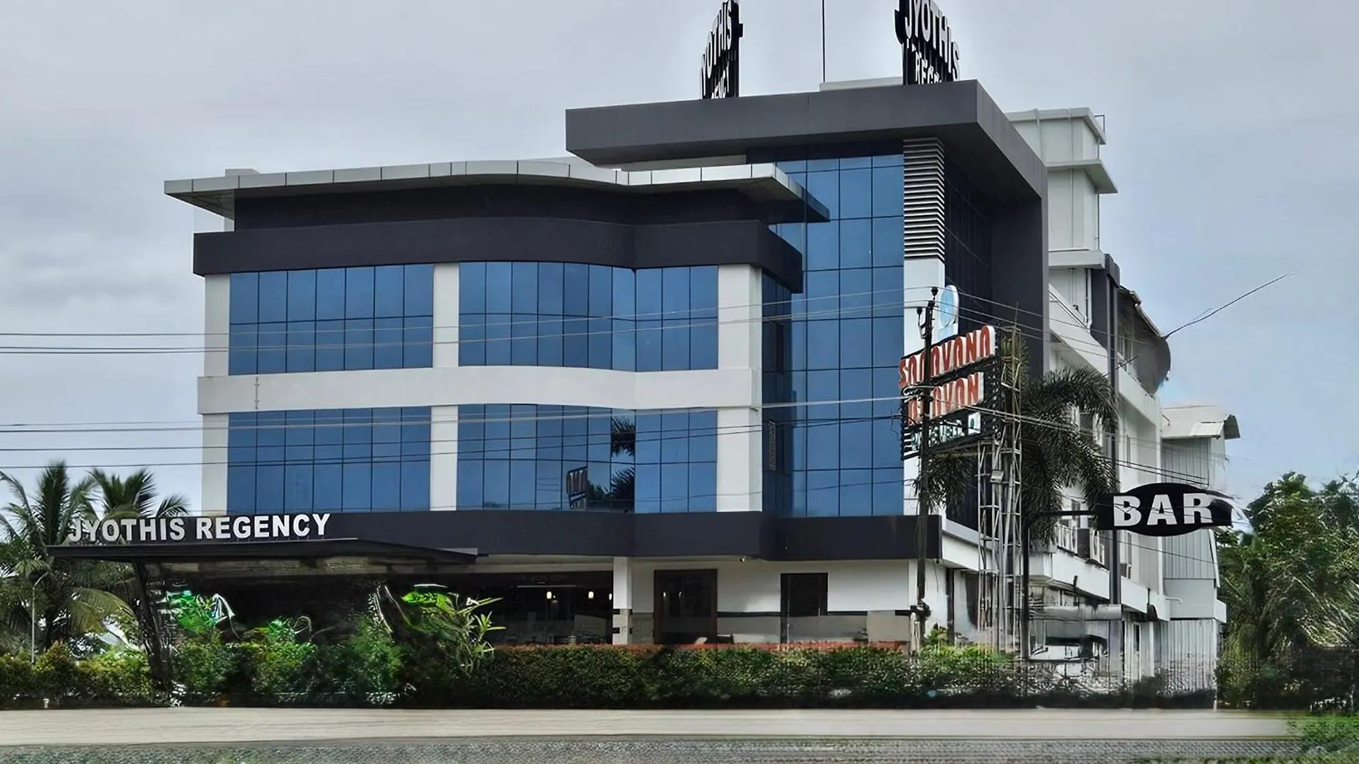 Hotel Jyothis Regency Palakkad